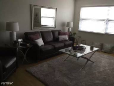Main picture of 12300 Park Blvd