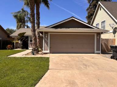 Main picture of 1043 N Parkwood Ct