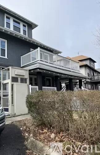 Main picture of 50 Hutchings St