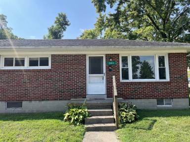 Main picture of 2403 Bellevue Pl