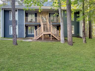 Main picture of 114 Spring Ct