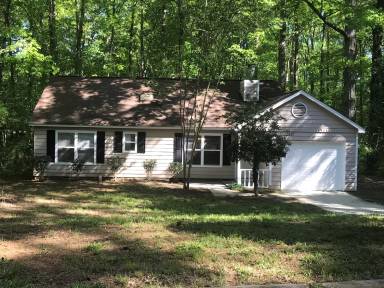 Main picture of 109 Meadow Rd