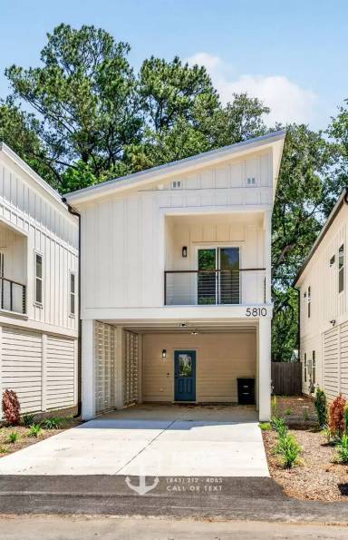 Main picture of 5810 Knight St