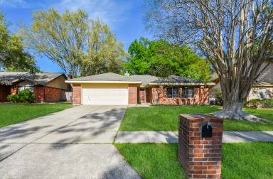 Main picture of 17714 Mellow Ridge Dr