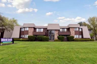 Main picture of 5560 Heatherdowns Blvd