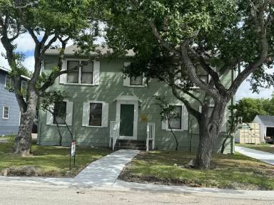 Main picture of 817 Ohio Ave