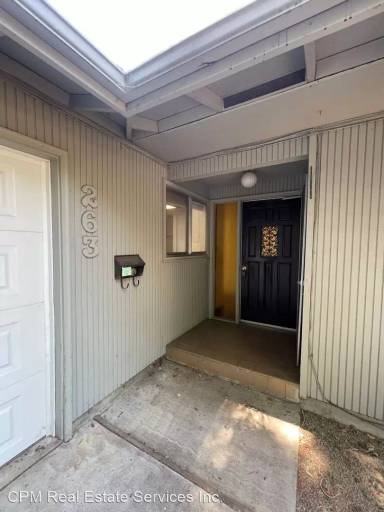 Main picture of 263 Avery St