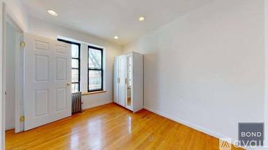 Main picture of 214 1st Ave