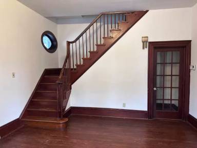 Main picture of 503 N Railroad St
