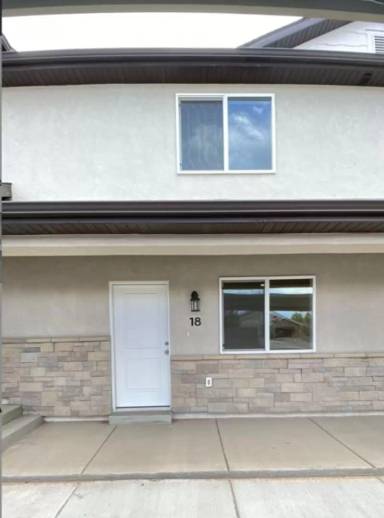 Main picture of 535 W 2530 N