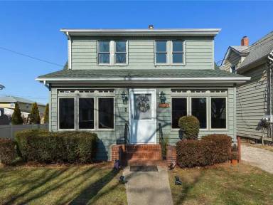 Main picture of 112 Jefferson Ave