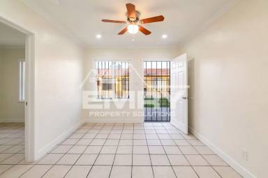 Main picture of 428 N Poplar Ave