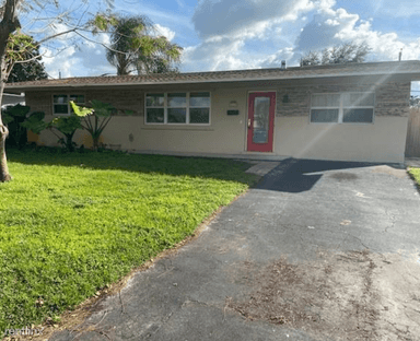 Main picture of 7731 NW 10th St