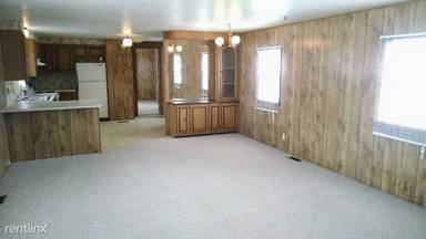Main picture of 1600 3rd St W