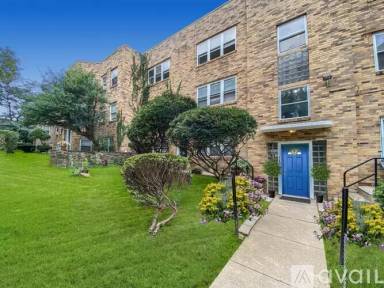 Main picture of 6776 Blakemore St