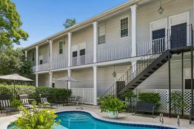 Main picture of 825 Louisiana Ave