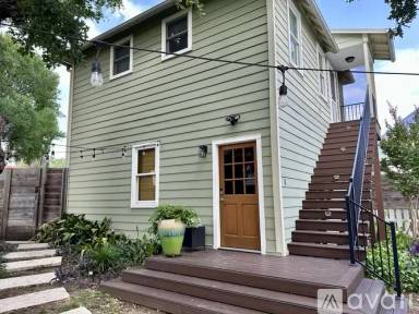 Main picture of 2402 W 8th St