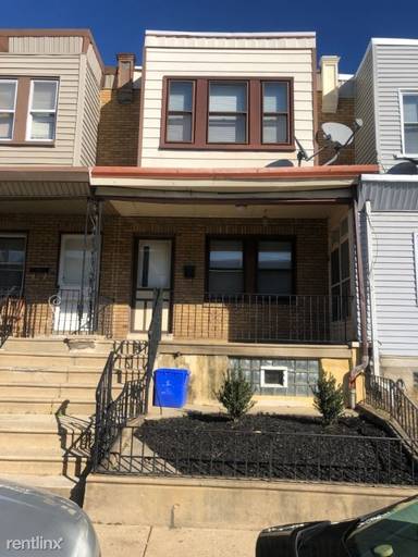 Main picture of 4725 Meridian St