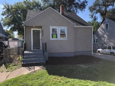 Main picture of 2629 W 89th Pl