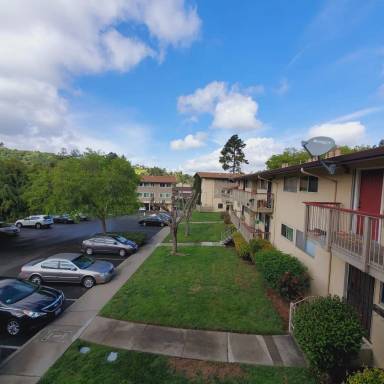 Main picture of 2357 Paloma Ct