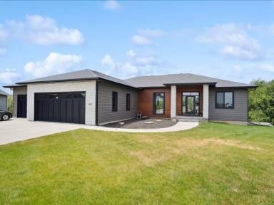 Main picture of 914 Beck Ct