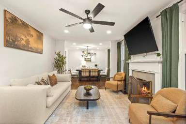Main picture of 2314 Deerwood Dr
