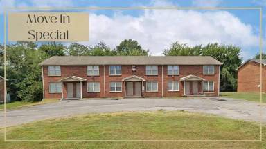 Main picture of 814 Golfview Pl