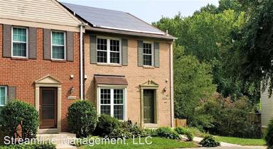 Main picture of 10301 Green Holly Ter