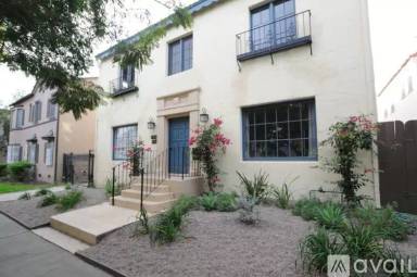 Main picture of 439 N Genesee Ave