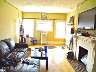 Main picture of 241 W Newton St