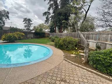 Main picture of 5958 Jeanine Dr