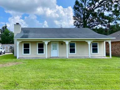 Main picture of 18522 Perkins Oak Rd