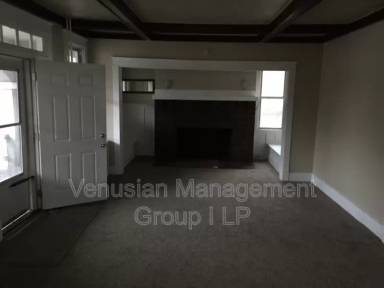 Main picture of 126 10th St