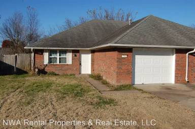 Main picture of 2762 Alton Ave