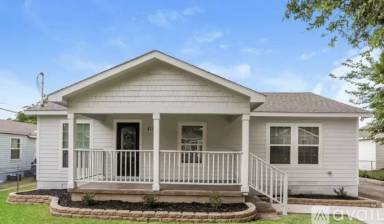Main picture of 4116 Moler St