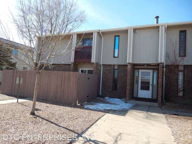 Main picture of 4290 Loomis Ave