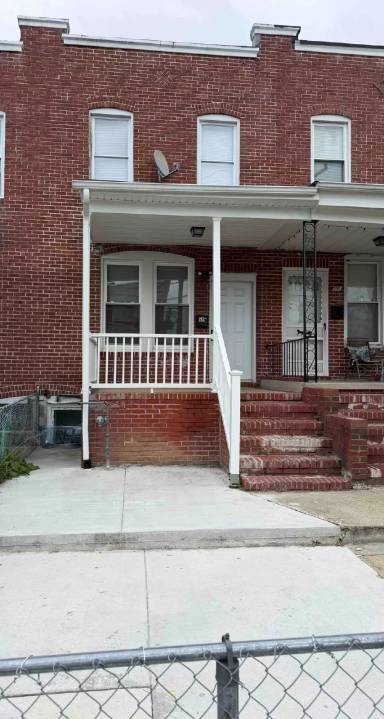 Main picture of 529 S Longwood St