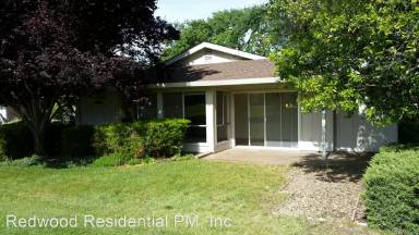 Main picture of 312 Oak Leaf Cir