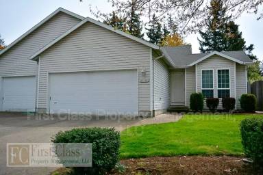 Main picture of 20120 NE Glisan St