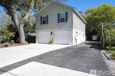 Main picture of 717 37th St W