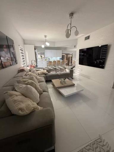 Main picture of 11115 W Okeechobee Rd