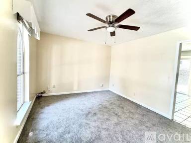 Main picture of 6091 Fieldcrest Dr