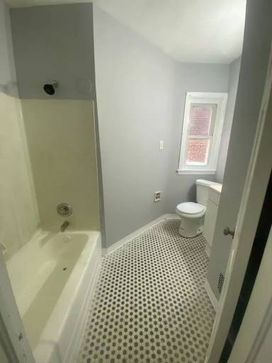 Main picture of 3625 Everett St