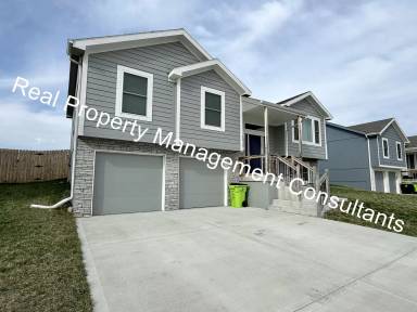 Main picture of 1808 Eagle Dr