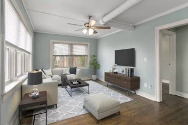 Main picture of 720 W 37th