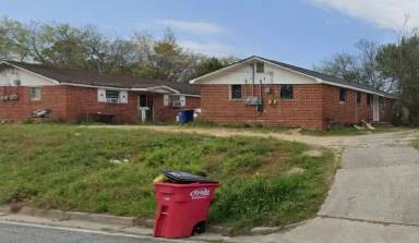 Main picture of 717 Lilly Ave
