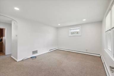 Main picture of 4241 Aldine St
