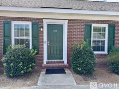Main picture of 230 Lanier Dr