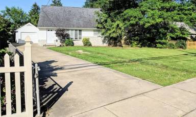Main picture of 169 Hessian Ave