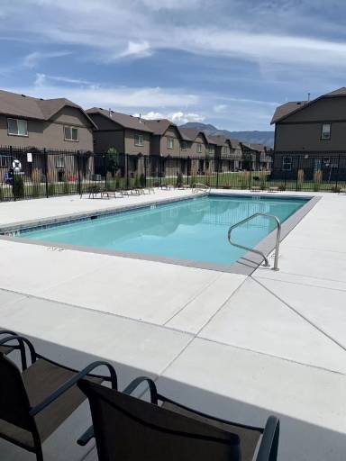 Main picture of 443 W 1400 N